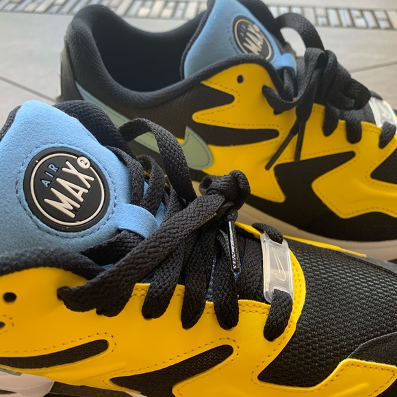 Women’s Nike air max2 light• AUTHENTIC • BRAND NEW - Picture 10 of 12